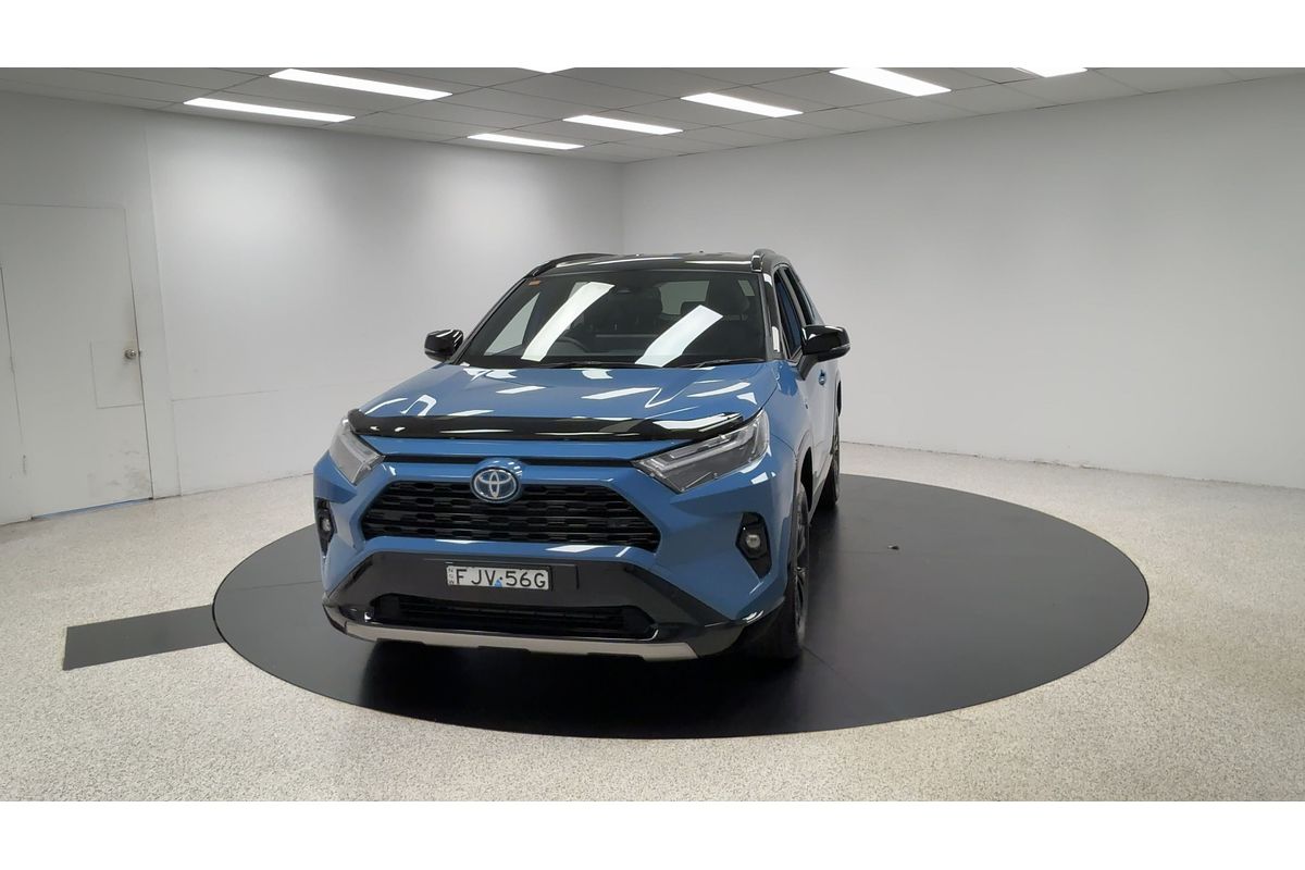 2024 Toyota RAV4 XSE AXAH52R