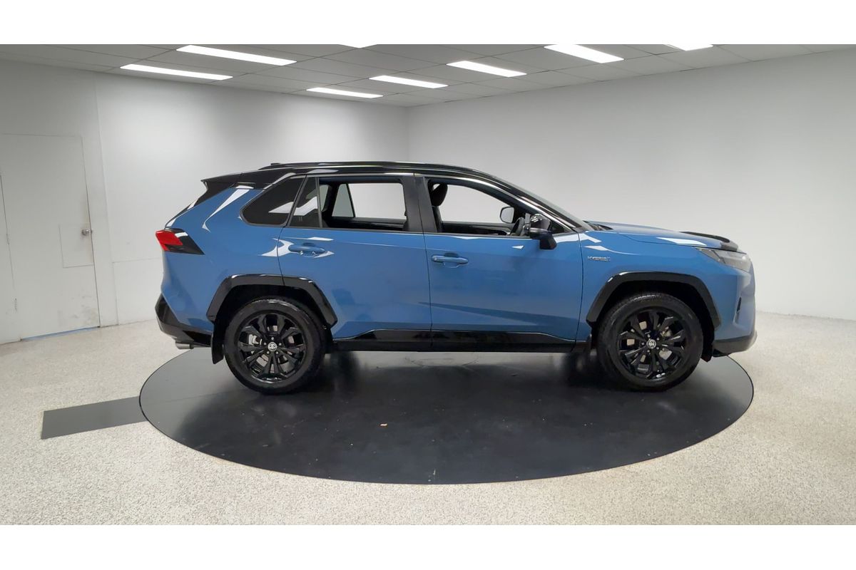 2024 Toyota RAV4 XSE AXAH52R