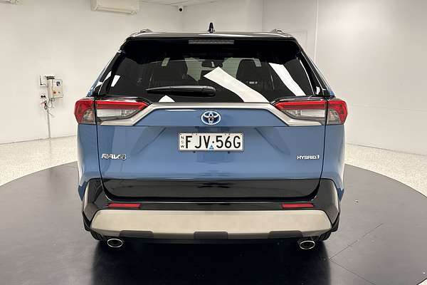 2024 Toyota RAV4 XSE AXAH52R