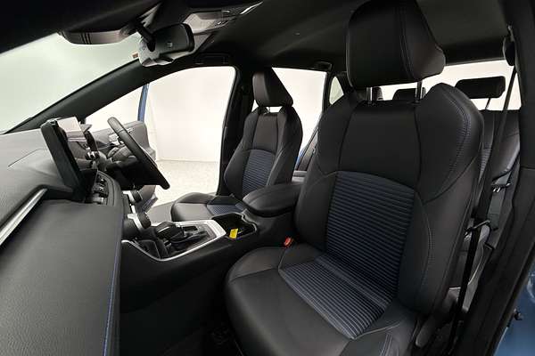 2024 Toyota RAV4 XSE AXAH52R