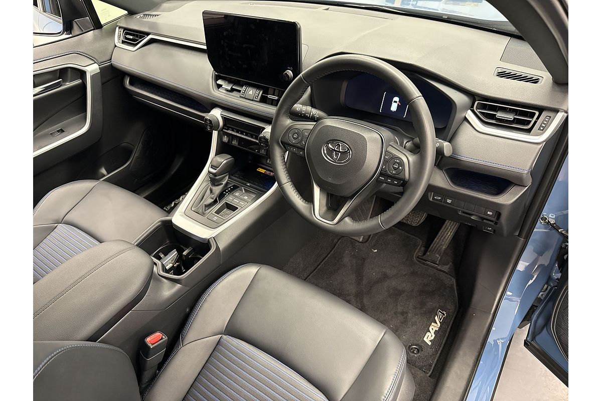 2024 Toyota RAV4 XSE AXAH52R
