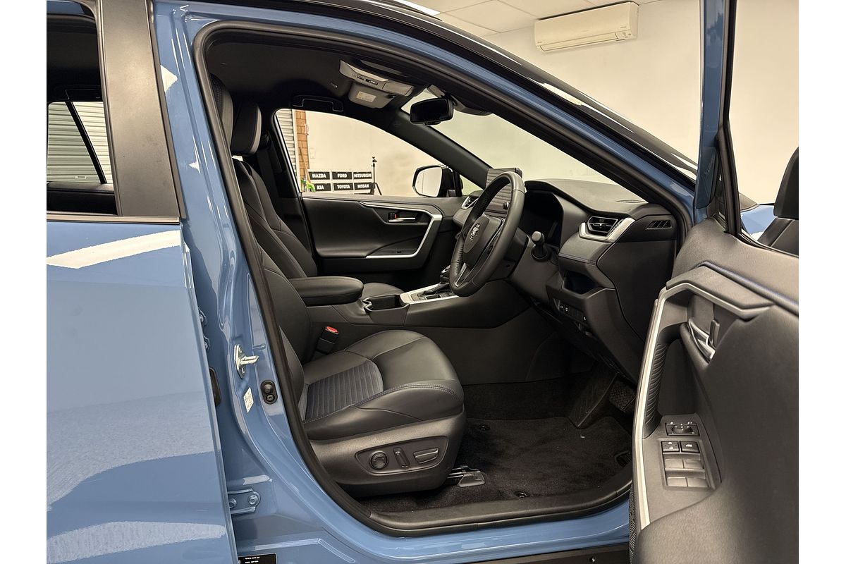 2024 Toyota RAV4 XSE AXAH52R