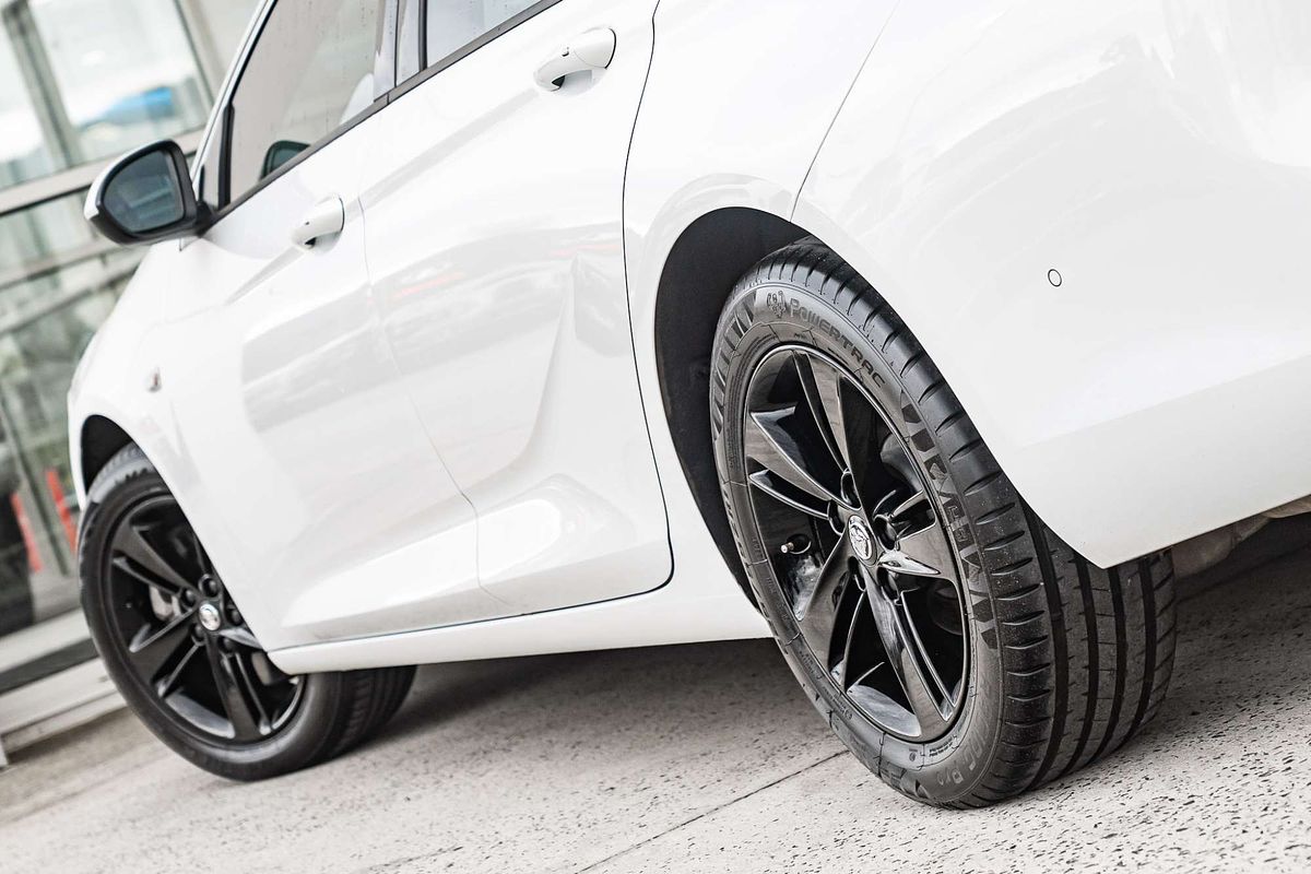 2018 Holden Commodore LT ZB