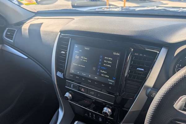 2024 Mitsubishi Pajero Sport GLS QG