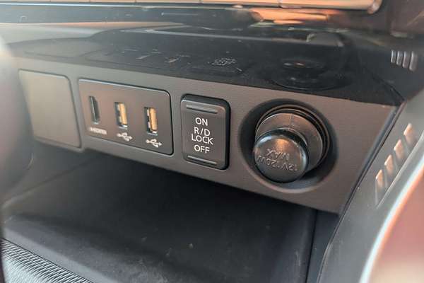 2024 Mitsubishi Pajero Sport GLS QG