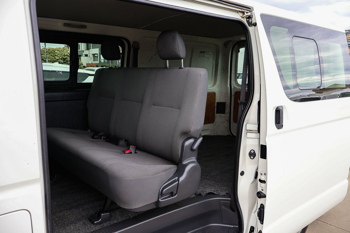 2015 Toyota Hiace KDH201R LWB