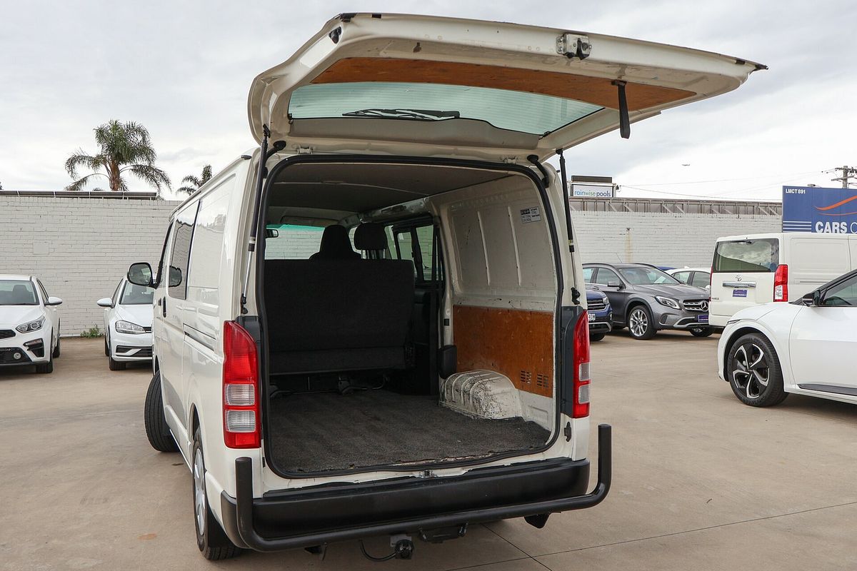 2015 Toyota Hiace KDH201R LWB