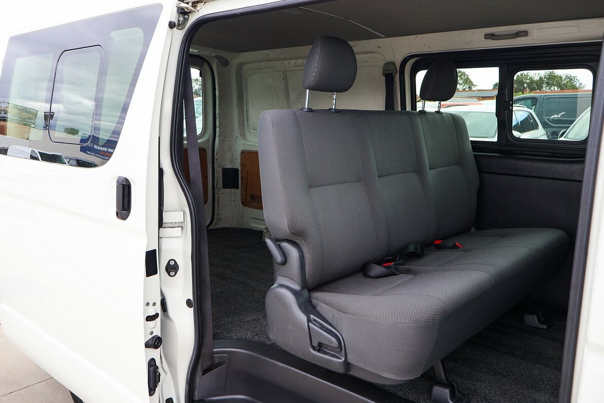 2015 Toyota Hiace KDH201R LWB
