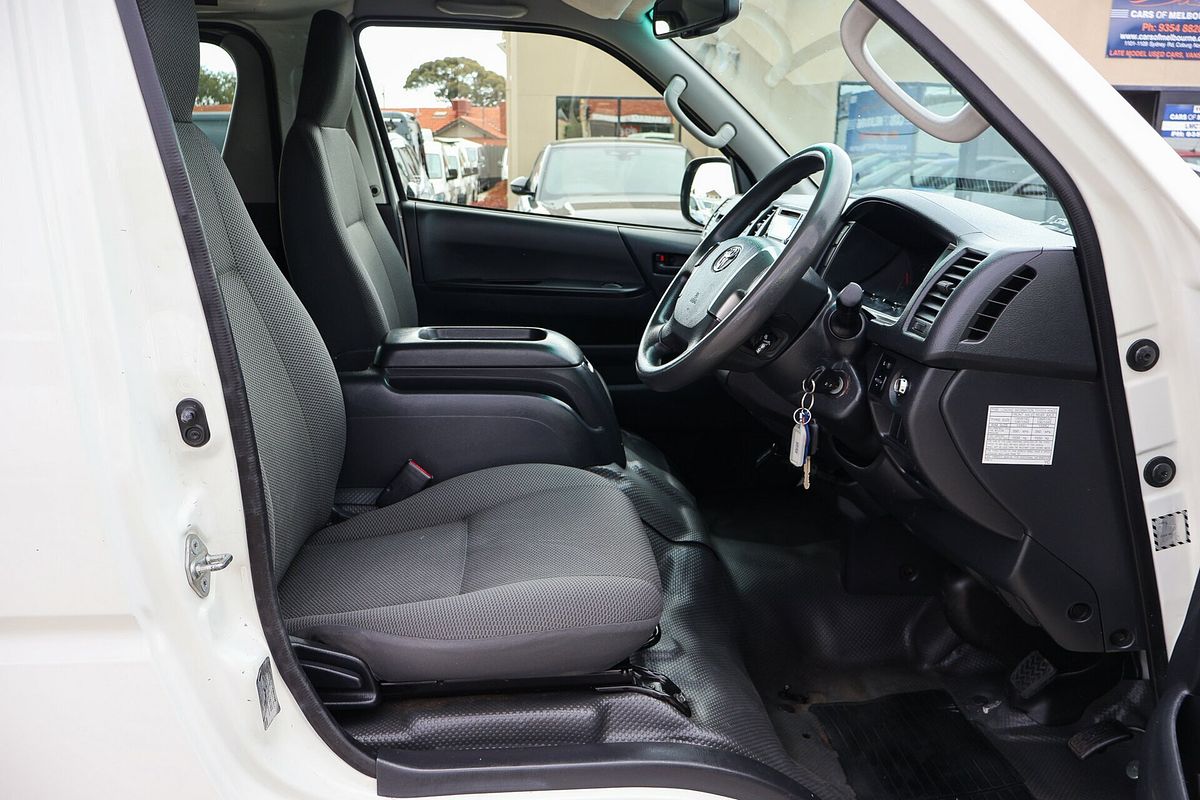 2015 Toyota Hiace KDH201R LWB