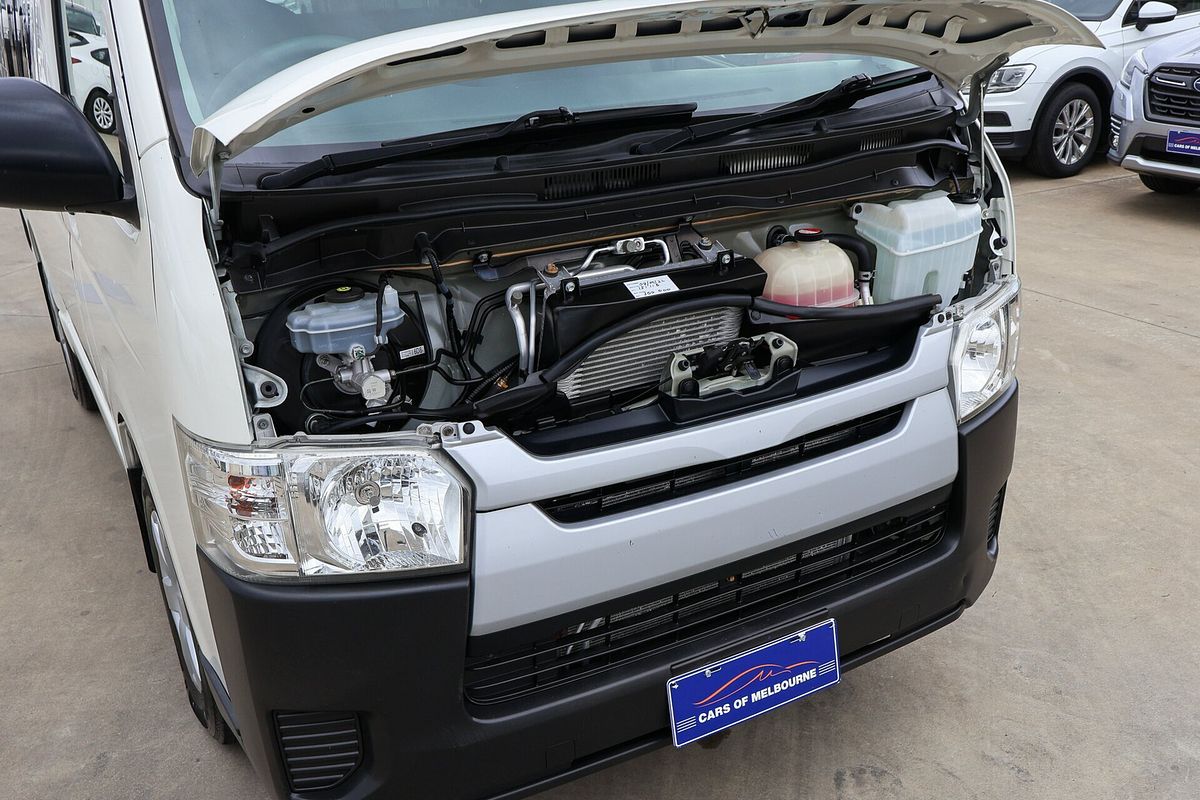 2015 Toyota Hiace KDH201R LWB