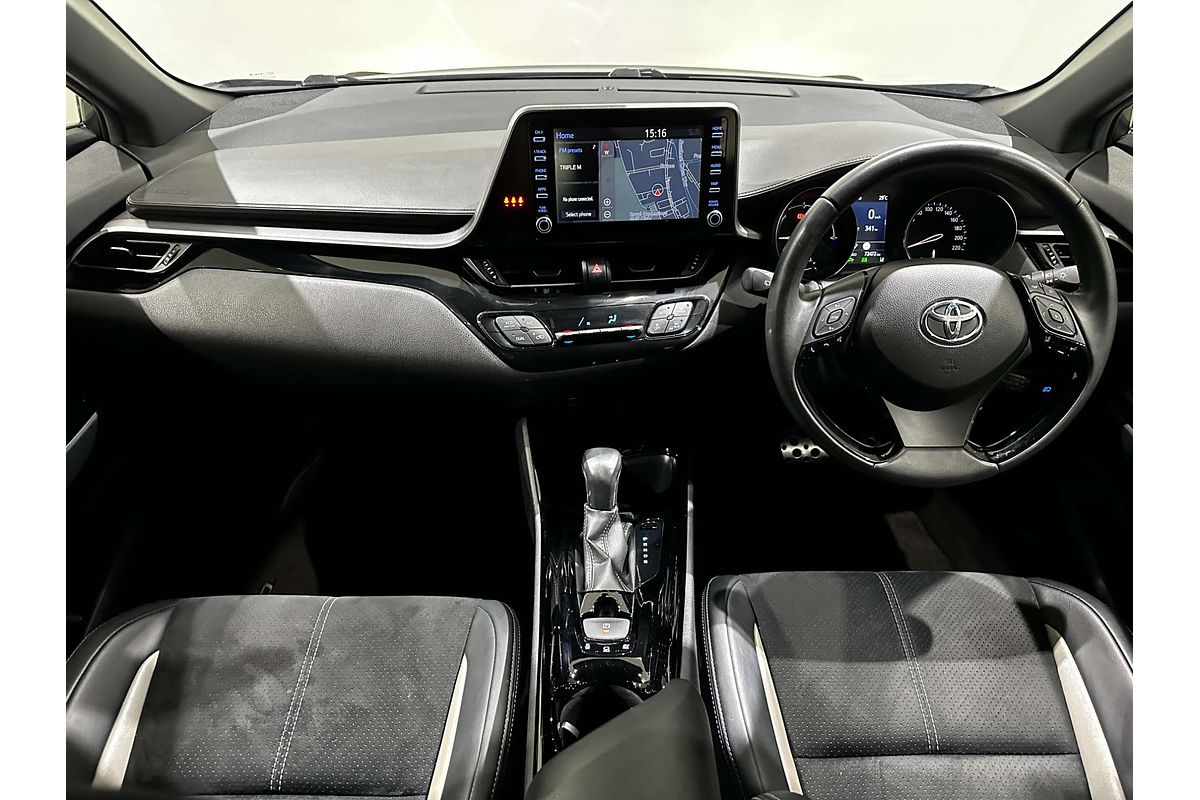 2022 Toyota C-HR GR Sport ZYX10R