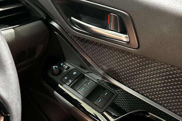 2022 Toyota C-HR GR Sport ZYX10R