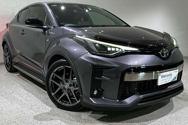2022 Toyota C-HR GR Sport ZYX10R