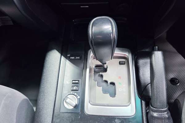 2020 Toyota Landcruiser GX VDJ200R