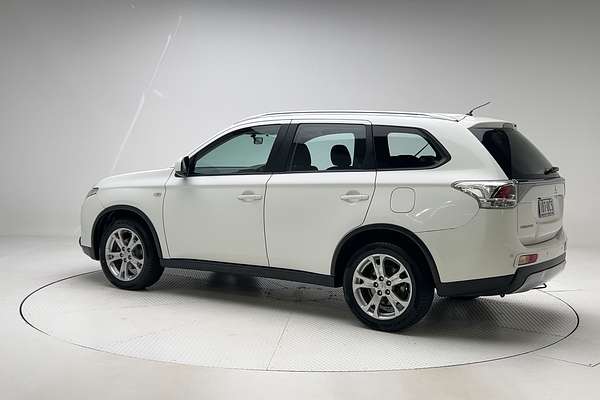 2014 Mitsubishi Outlander ES ZJ