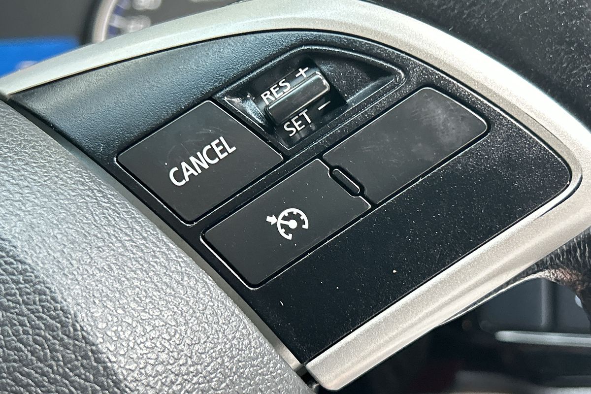 2014 Mitsubishi Outlander ES ZJ