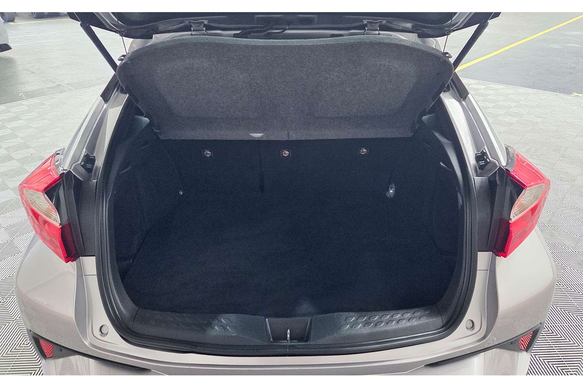 2023 Toyota C-HR GXL NGX10R