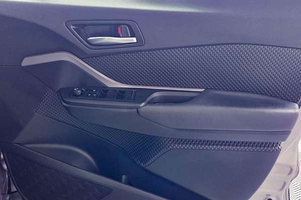 2023 Toyota C-HR GXL NGX10R