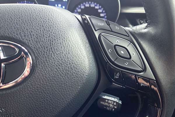 2023 Toyota C-HR GXL NGX10R