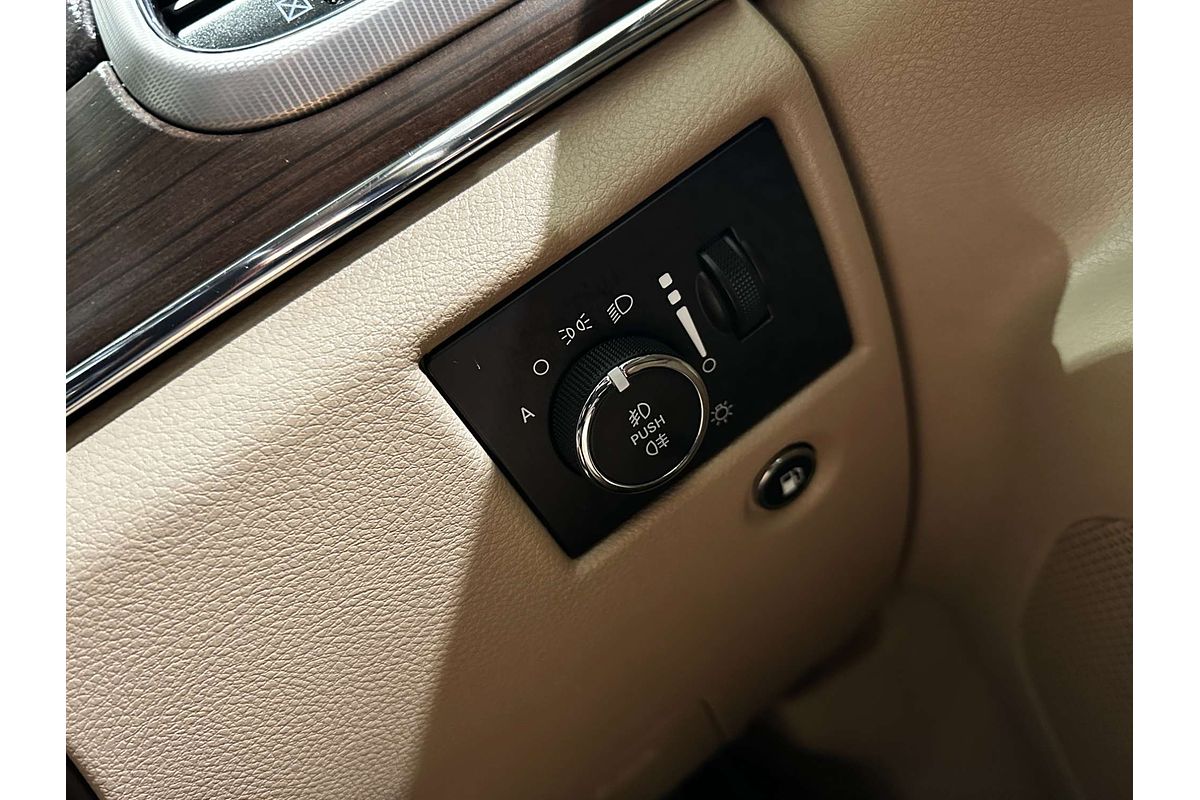 2019 Jeep Grand Cherokee Overland WK