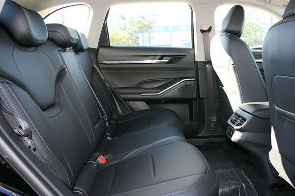 2025 GWM Haval H6 Lux B01