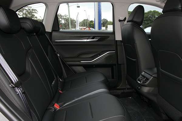 2025 GWM Haval H6 Lux B01