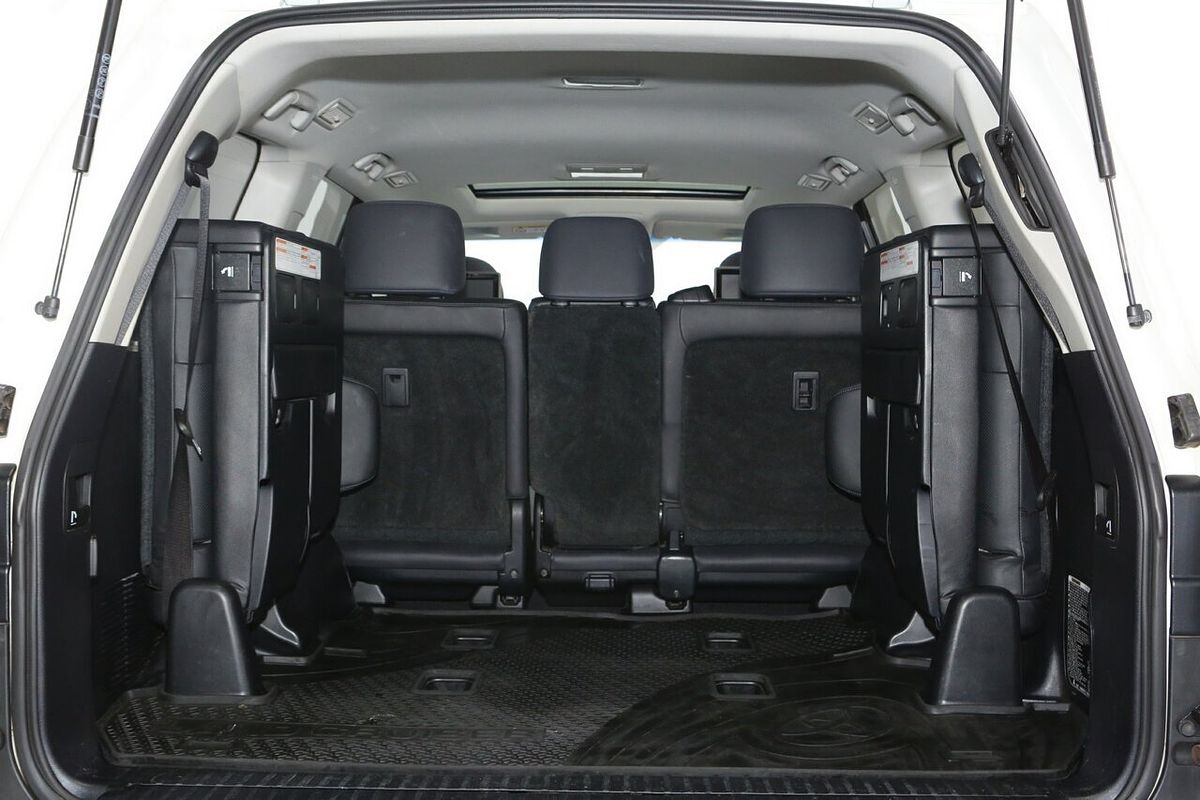 2018 Toyota Landcruiser Sahara VDJ200R