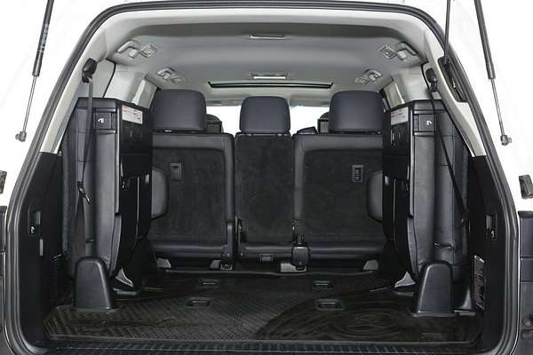 2018 Toyota Landcruiser Sahara VDJ200R