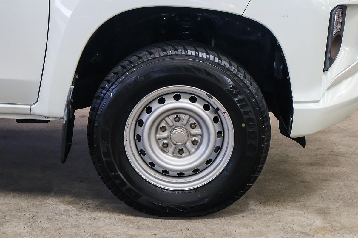 2021 Mitsubishi Triton GLX MR 4X4