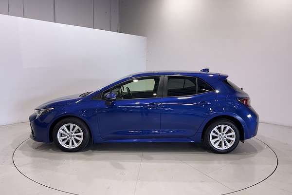 2022 Toyota Corolla SX MZEA12R