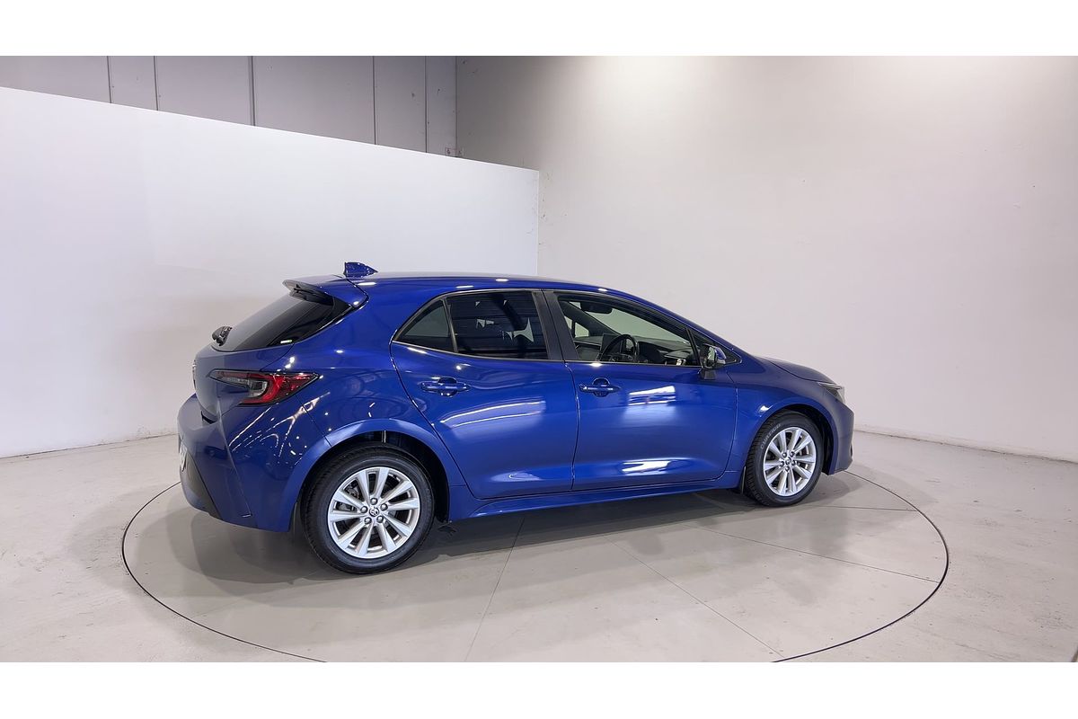 2022 Toyota Corolla SX MZEA12R