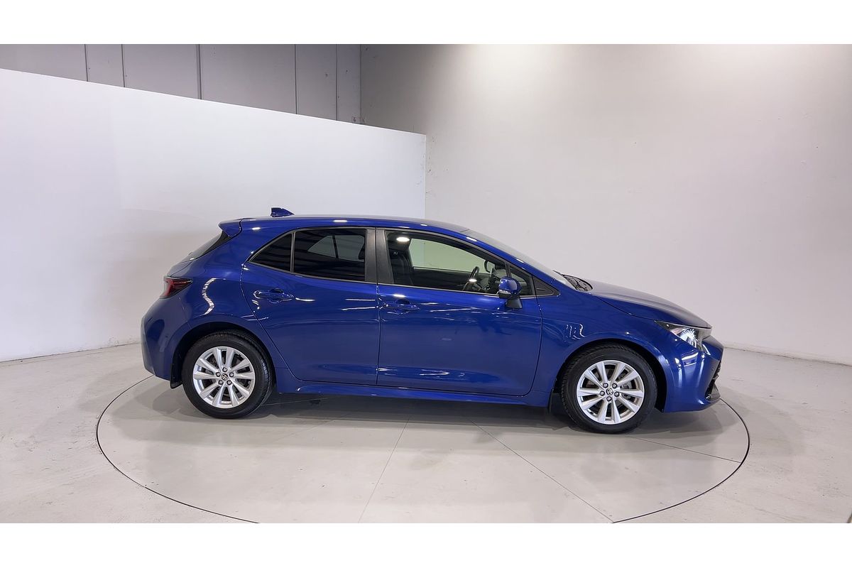 2022 Toyota Corolla SX MZEA12R