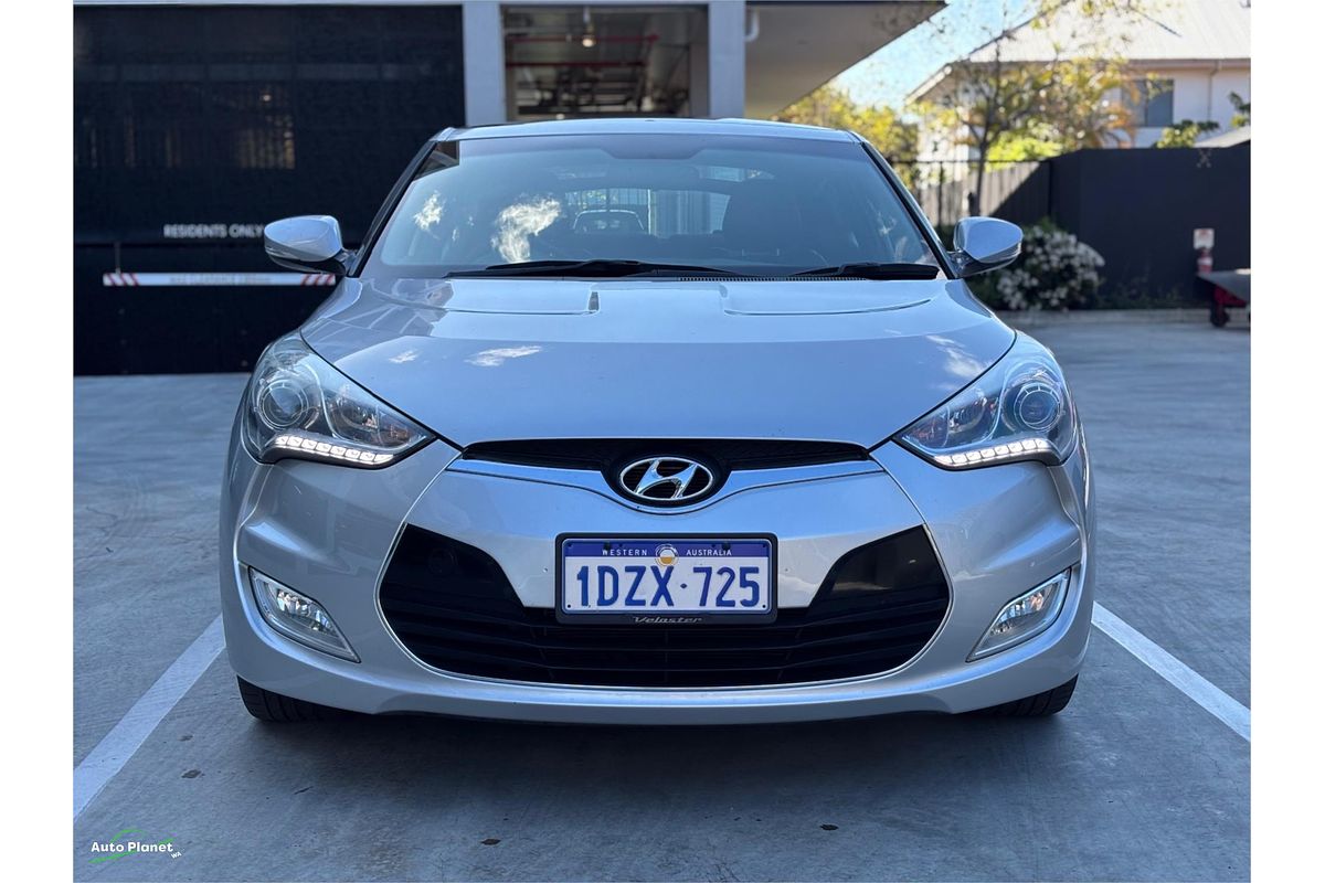 2012 Hyundai Veloster + FS