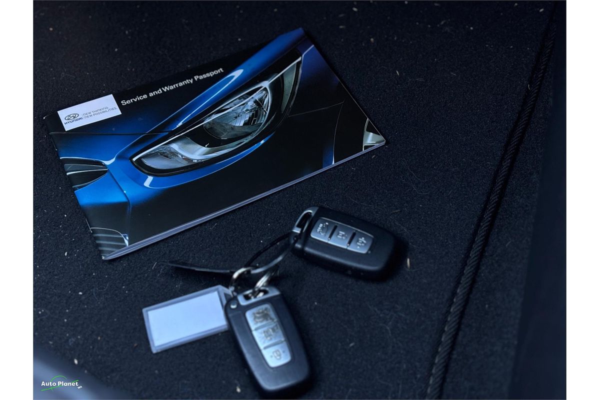 2012 Hyundai Veloster + FS