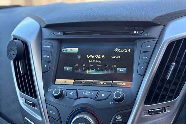 2012 Hyundai Veloster + FS