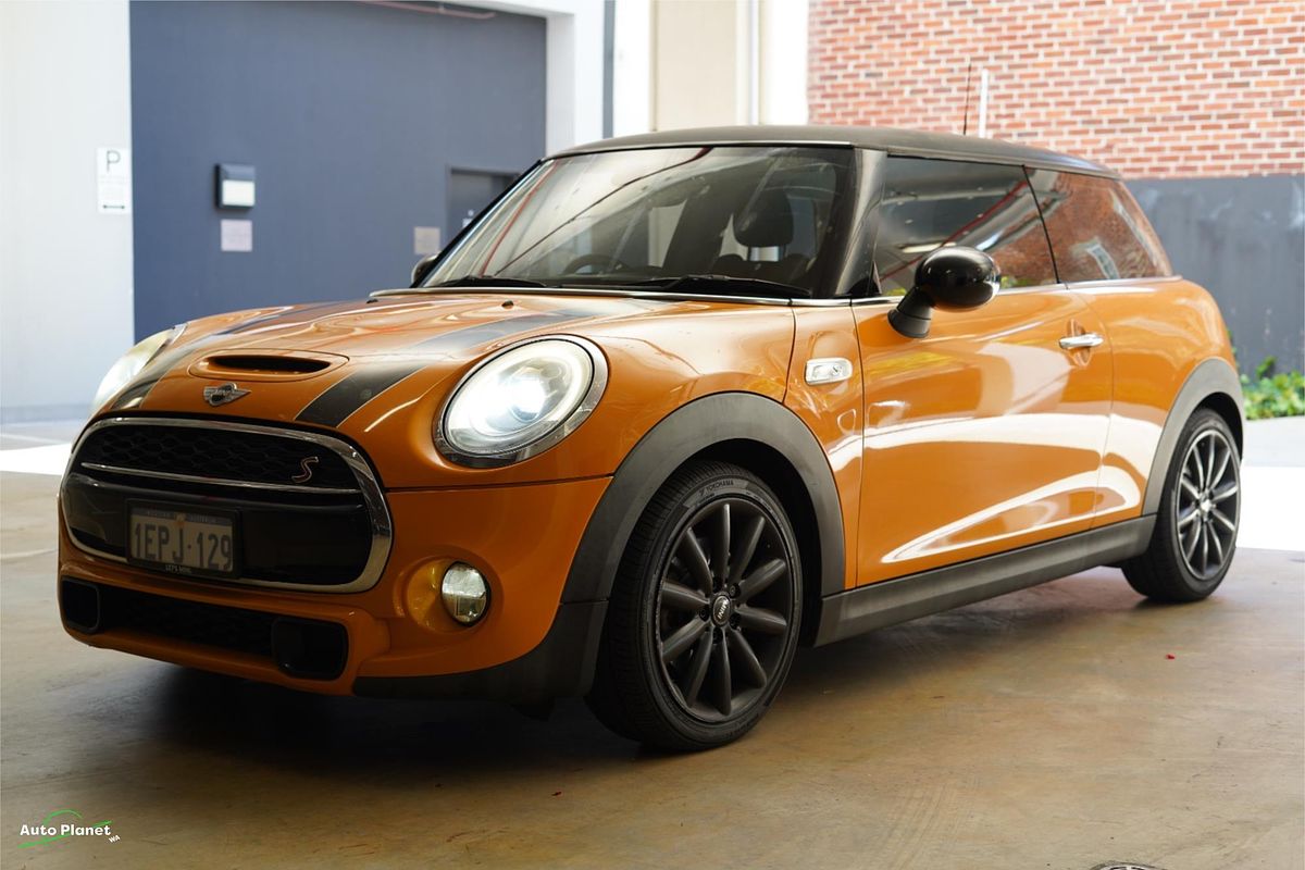 2014 MINI Cooper S F56