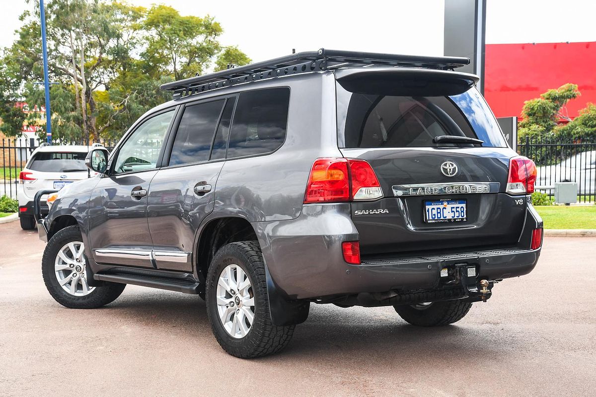 2015 Toyota Landcruiser Sahara VDJ200R