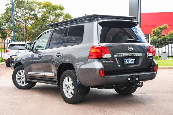 2015 Toyota Landcruiser Sahara VDJ200R