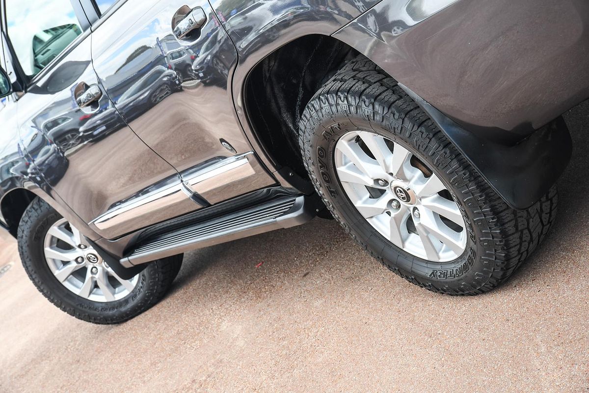 2015 Toyota Landcruiser Sahara VDJ200R