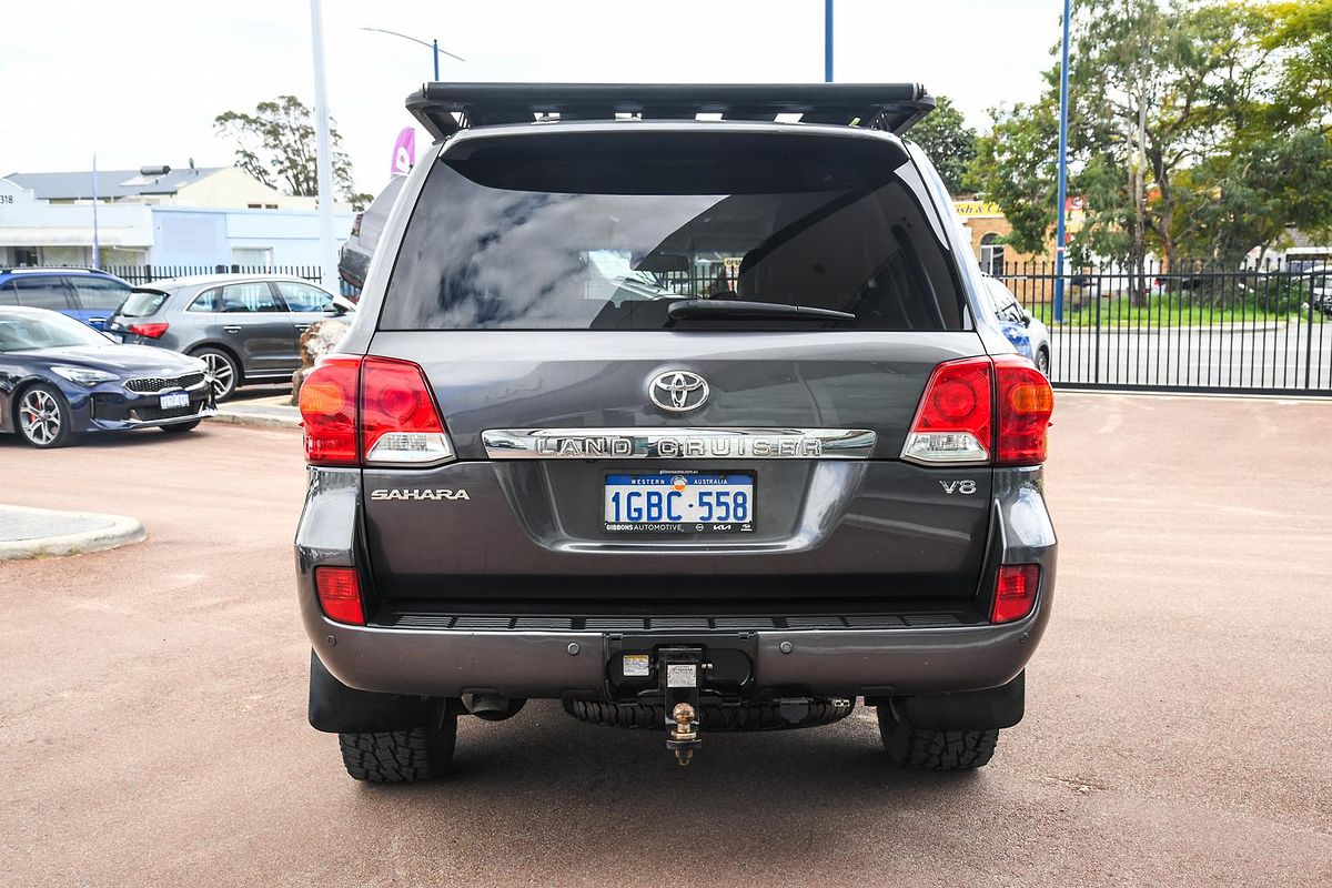 2015 Toyota Landcruiser Sahara VDJ200R