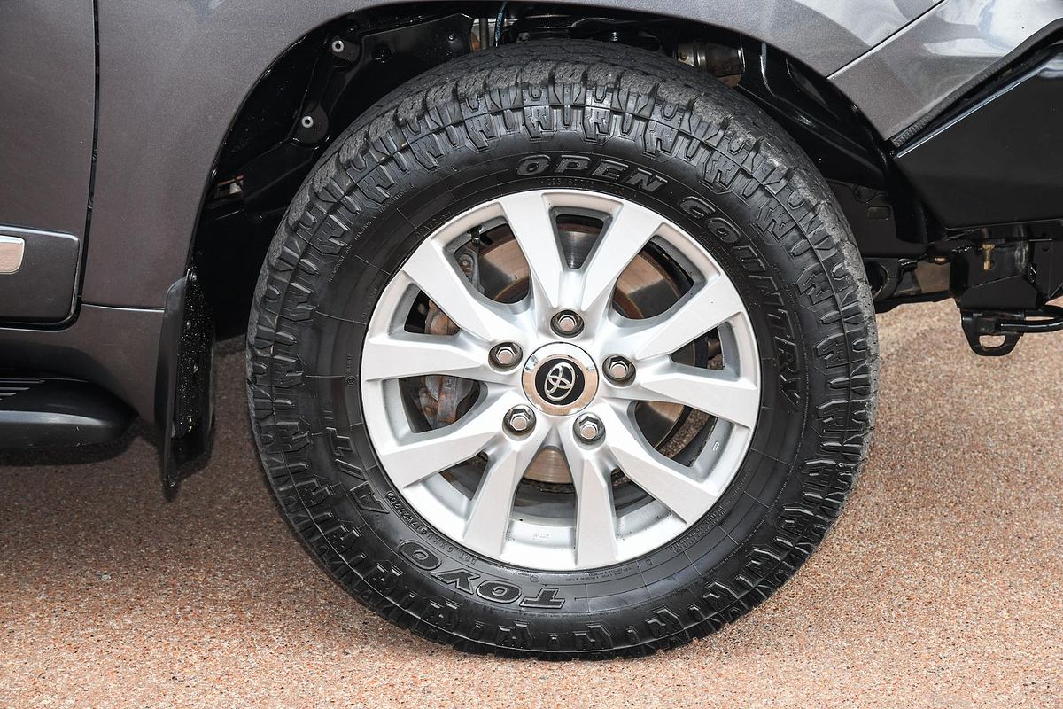 2015 Toyota Landcruiser Sahara VDJ200R