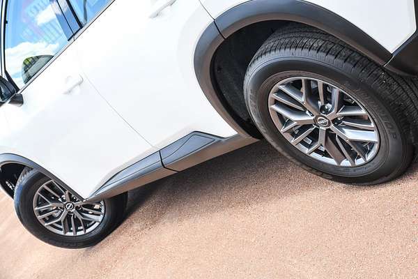 2024 Nissan X-TRAIL ST T33