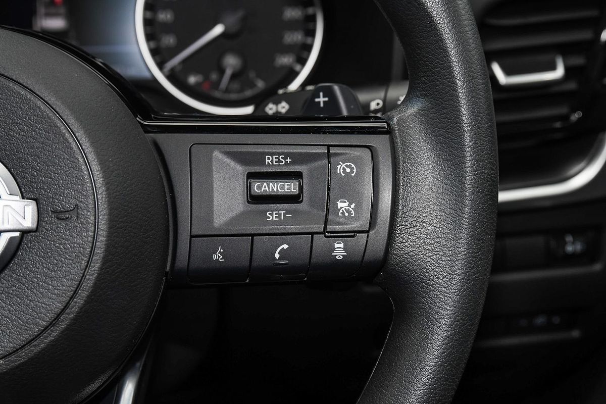 2024 Nissan X-TRAIL ST T33