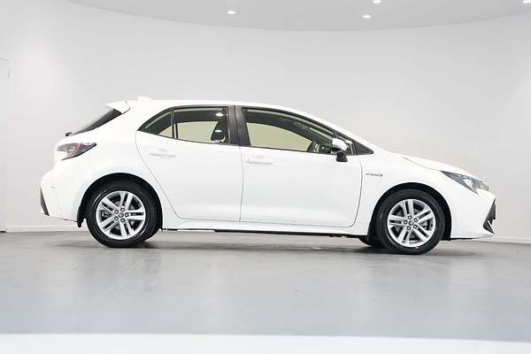 2022 Toyota Corolla Ascent Sport Hybrid ZWE211R
