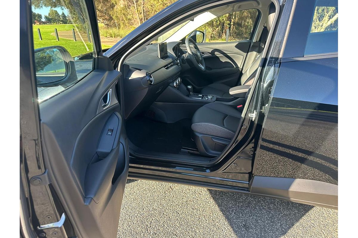 2025 Mazda CX-3 G20 Pure DK