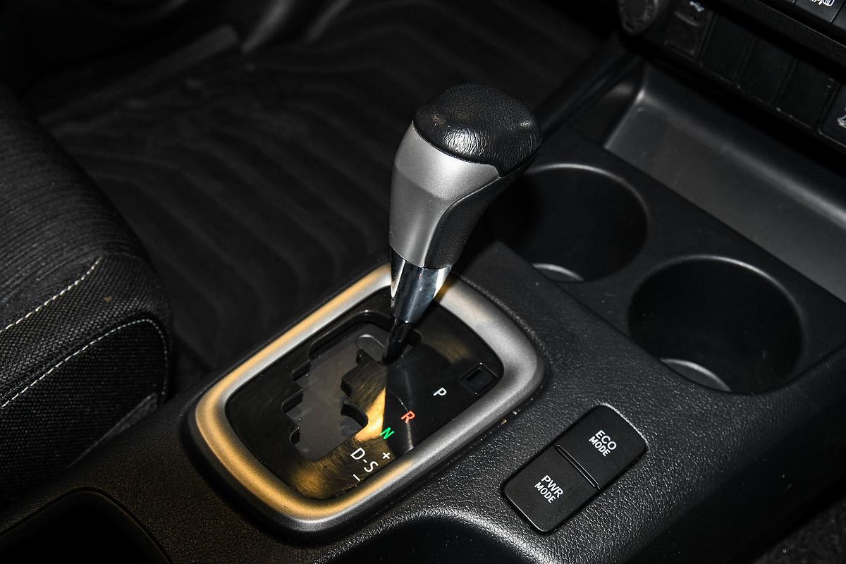 2020 Toyota Hilux SR5 GUN126R 4X4