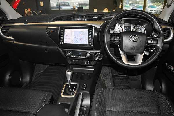 2020 Toyota Hilux SR5 GUN126R 4X4