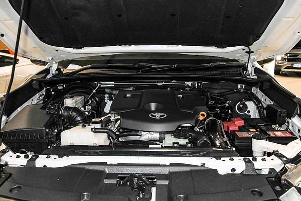 2020 Toyota Hilux SR5 GUN126R 4X4