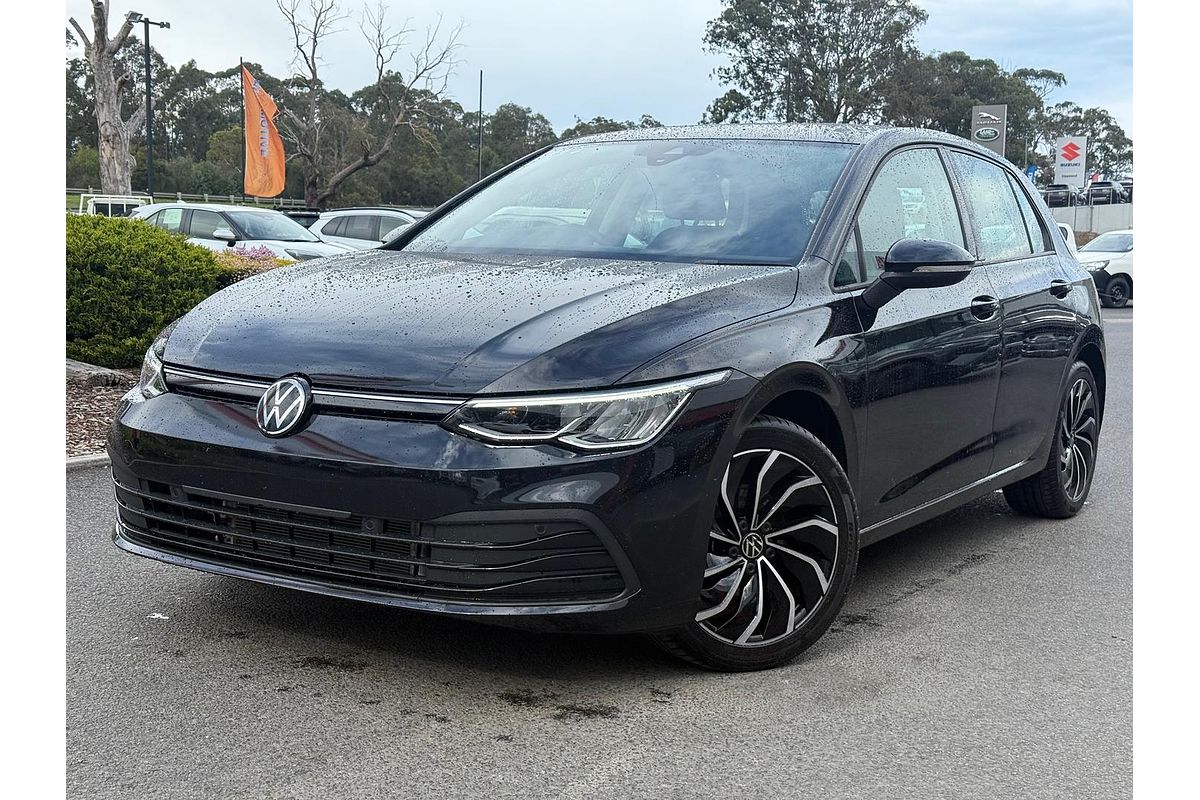 2023 Volkswagen Golf 110TSI Life 8