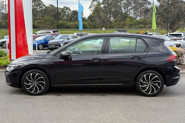 2023 Volkswagen Golf 110TSI Life 8